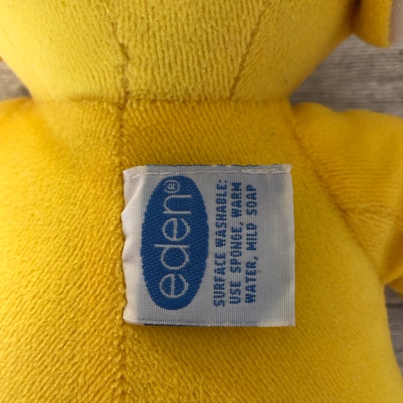 Eden - Vintage 1998 Teletubbies Laa Laa Yellow Plush Doll Flocked Face - Picture 7 of 9